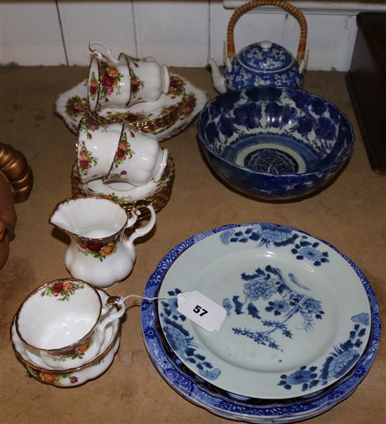 Qty of old country rose & mixed blue & white ceramics